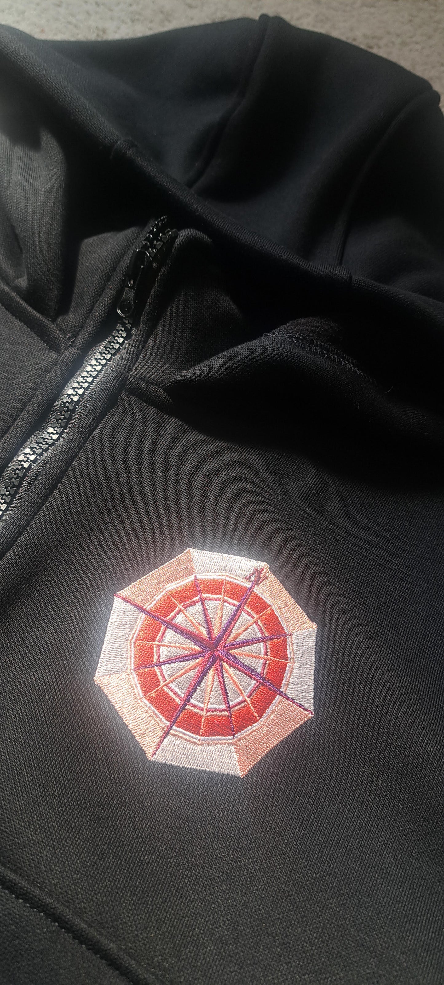 Hoodie - Pullover Quarter Zip